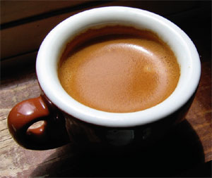 Espresso Rustico is full of nutty sweetness, dark chocolate, and dried fruit; all in perfect balance.